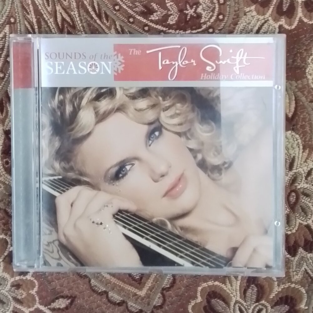 Rare Taylor Swift Christmas cd